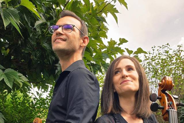 Duo Kynesis