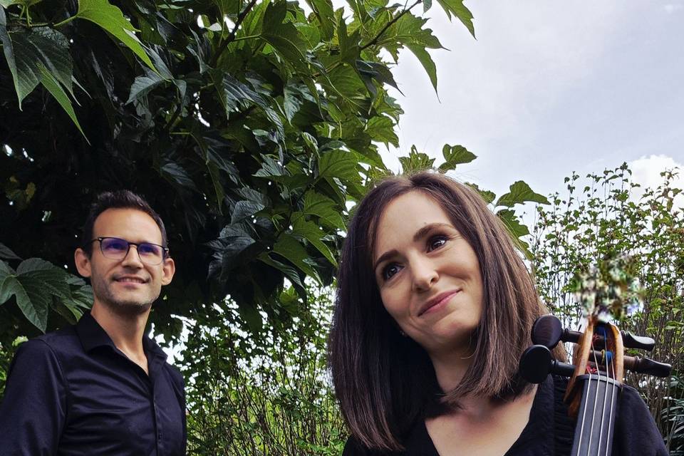 Duo Kynesis