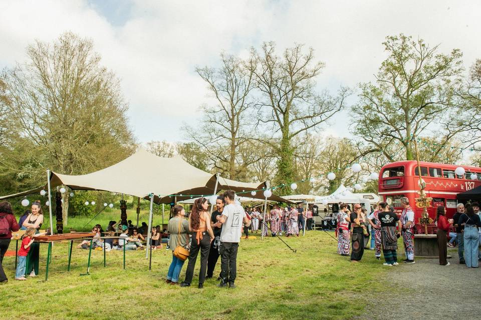 120 m² de strecht tent