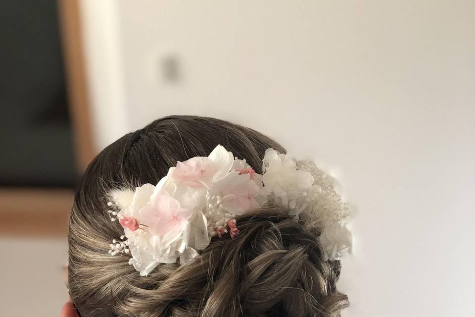 Chignon invitée.