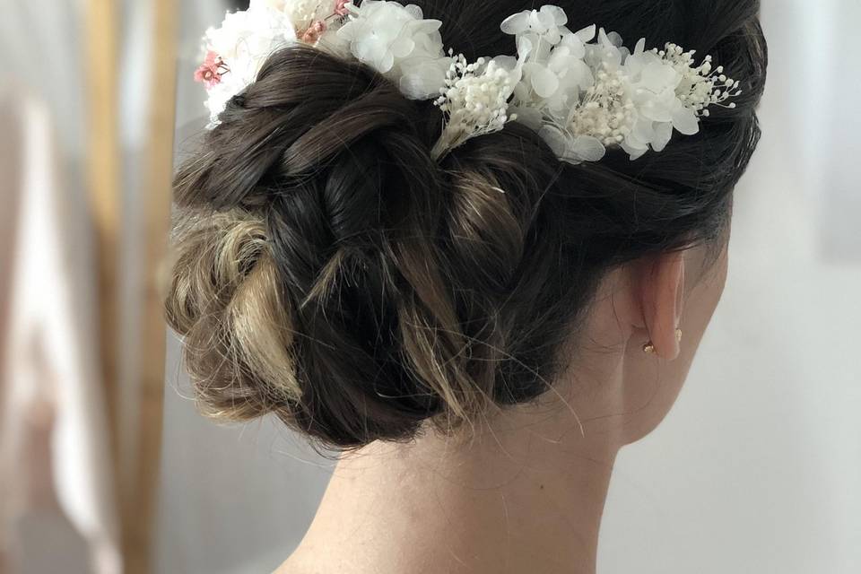 Chignon invitée.