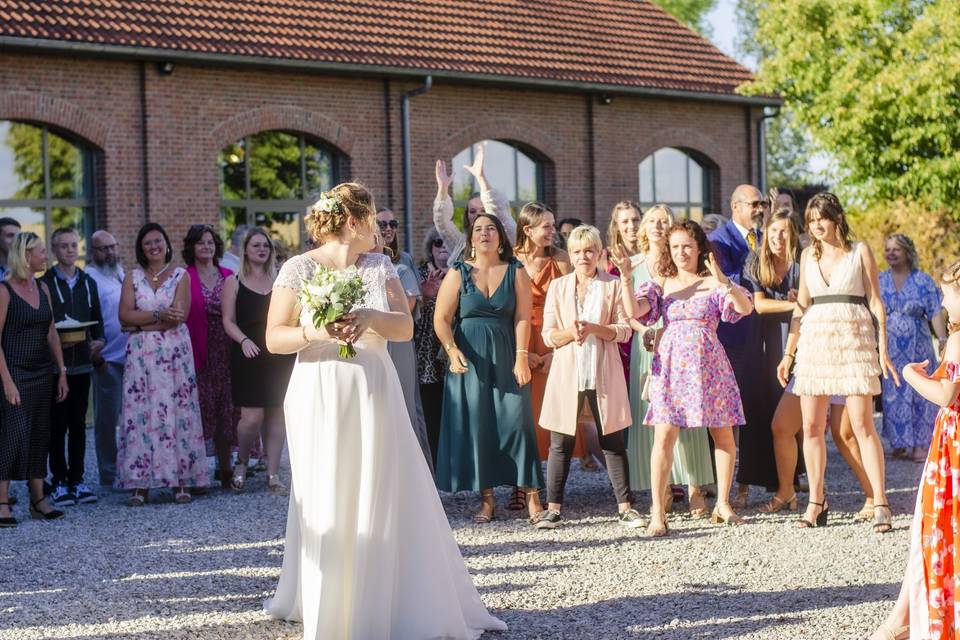 Le lancer de bouquet