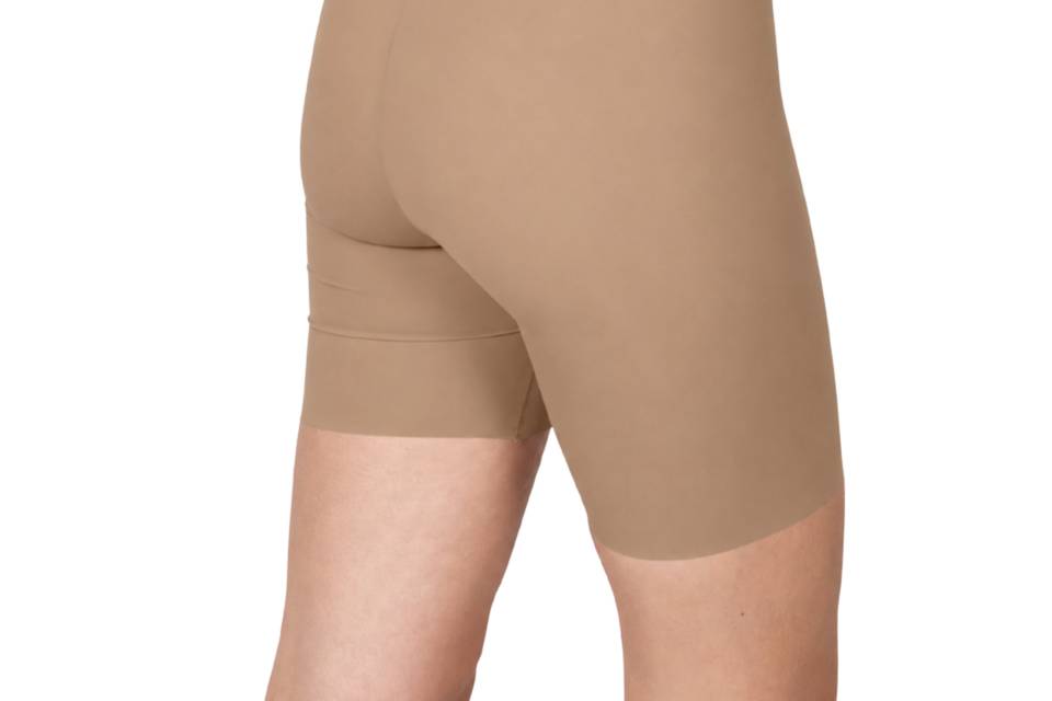 Short gainant taille haute