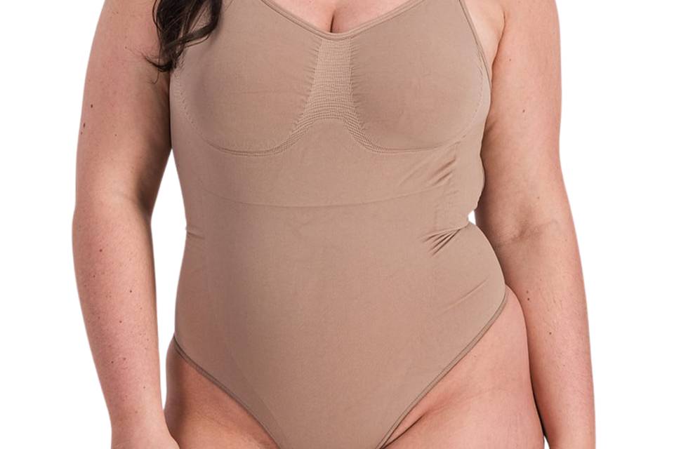 Body string gainant dos nu