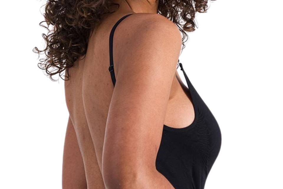 Body string gainant dos nu