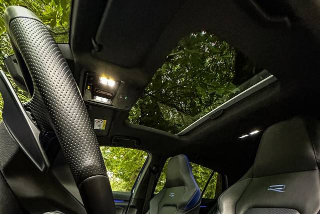 Intérieur Golf 8 R