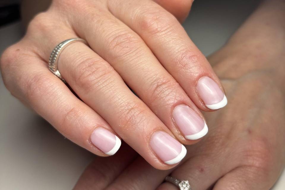 Ongle marié