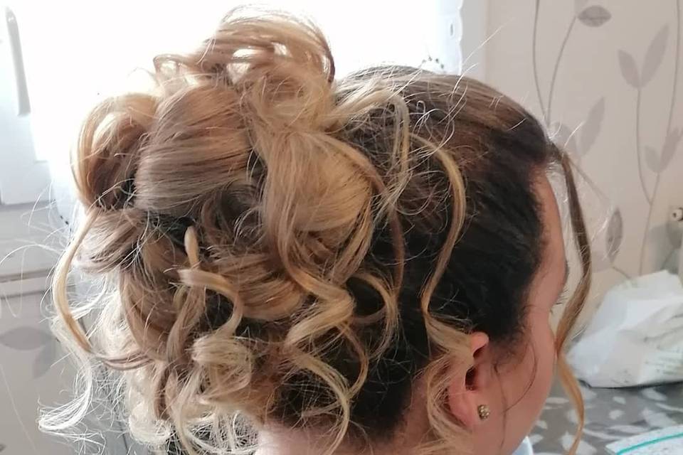 Essai chignon mariée