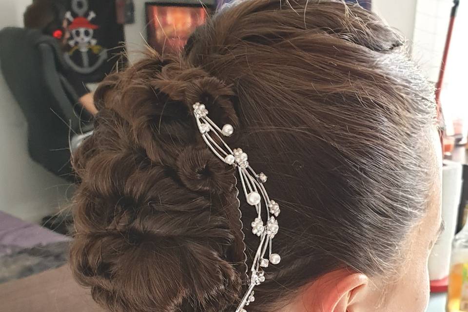 Chignon invitée