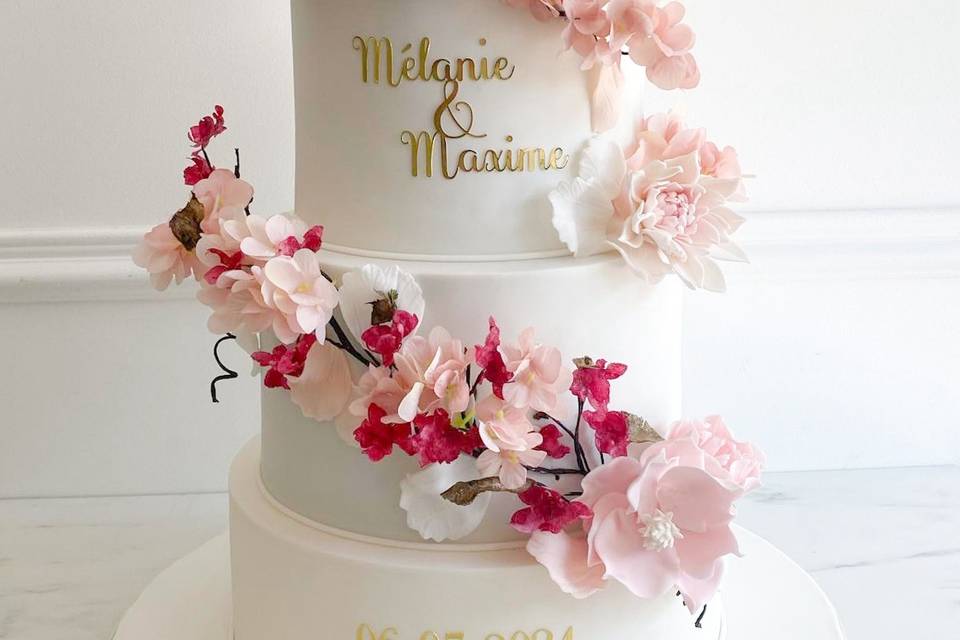 Wedding cake floral