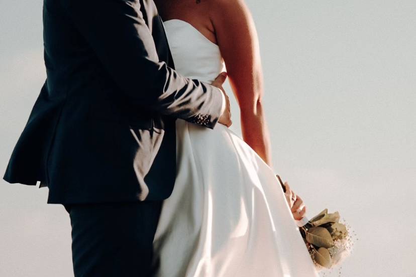 Shooting couple