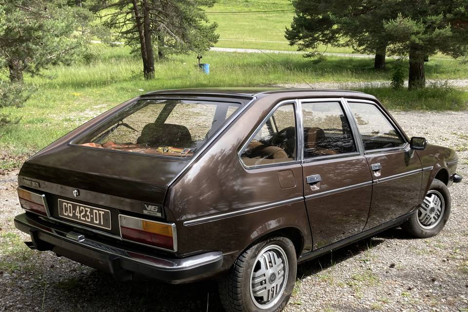 Renault 30TX bronze metal