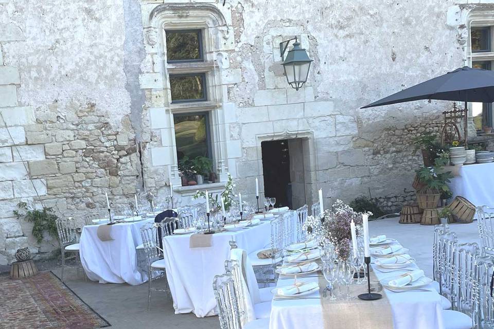 Tables sur la terrasse