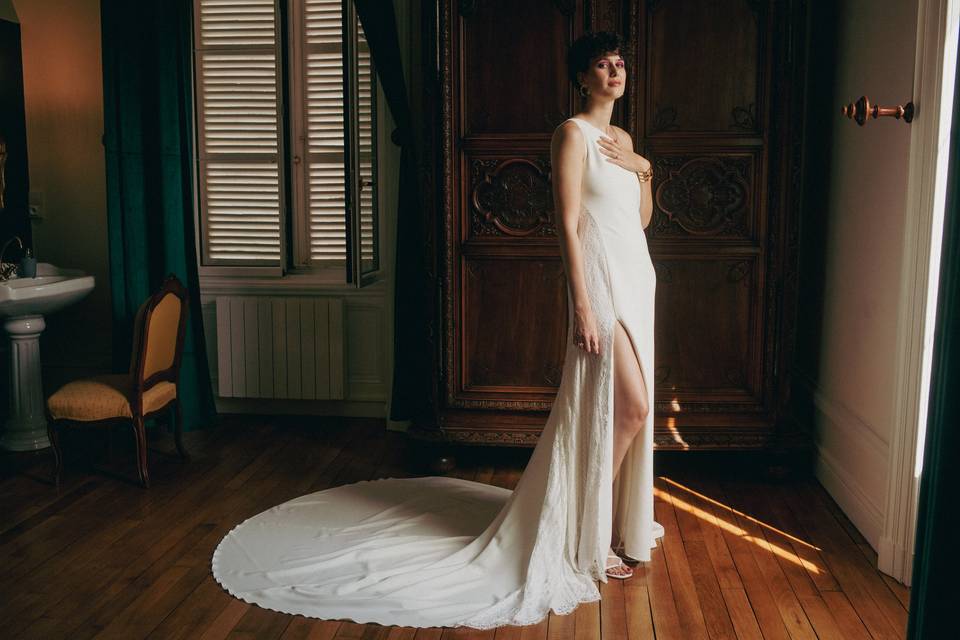 Robe de mariée avec fente