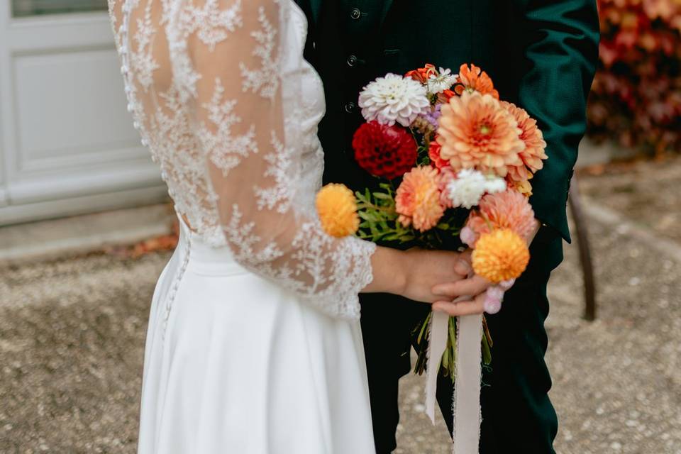 Bouquet et accessoires fleuris