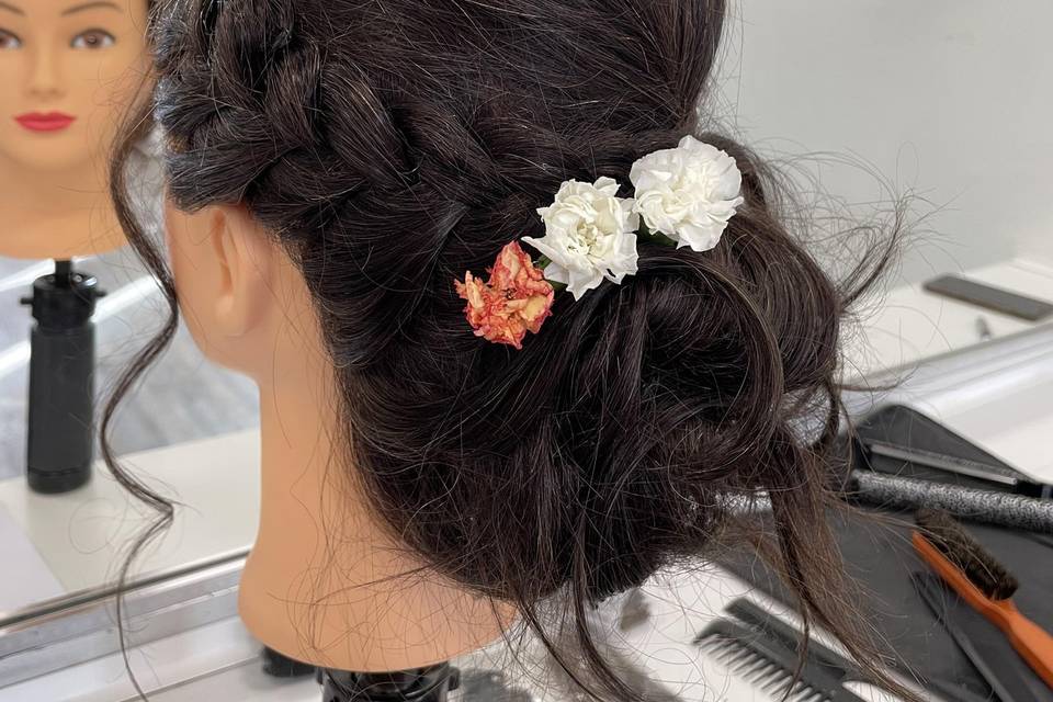 Chignon bohème fleurs