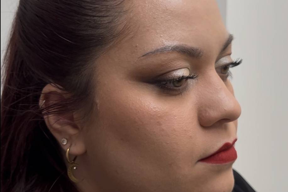 Essai maquillage marié intense