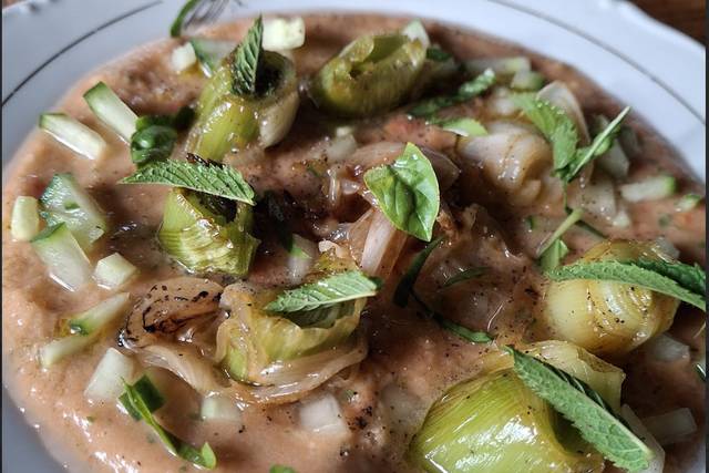 Gazpacho, poireaux braisé