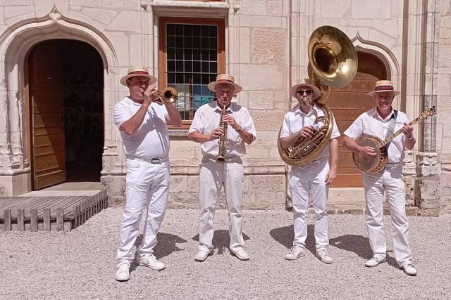 Riverboat Stomper Dixieband