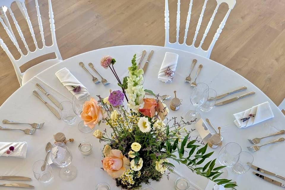 Jolie table