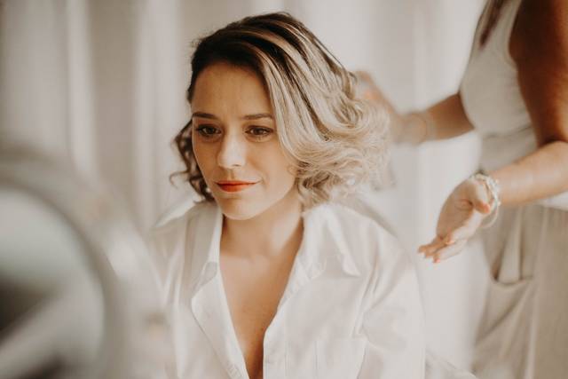 Coiffure et maquillage