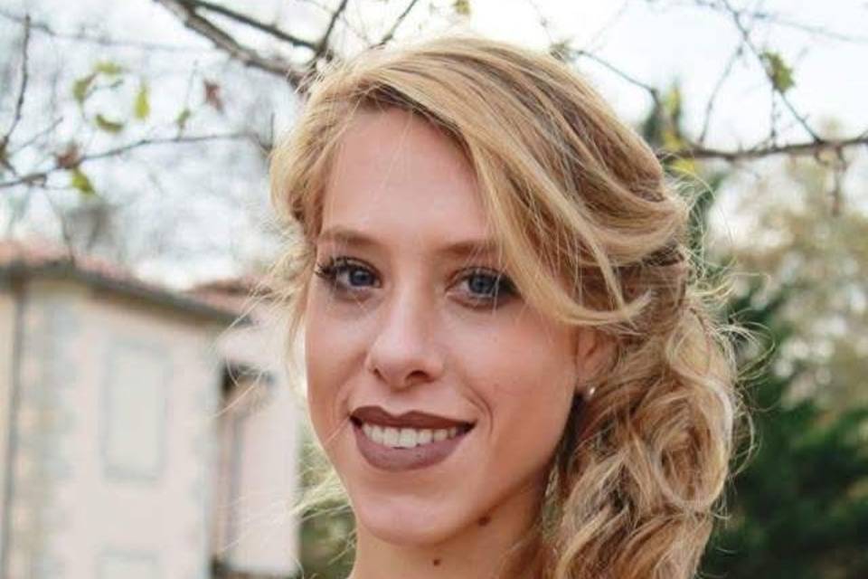 Coiffure et maquillage