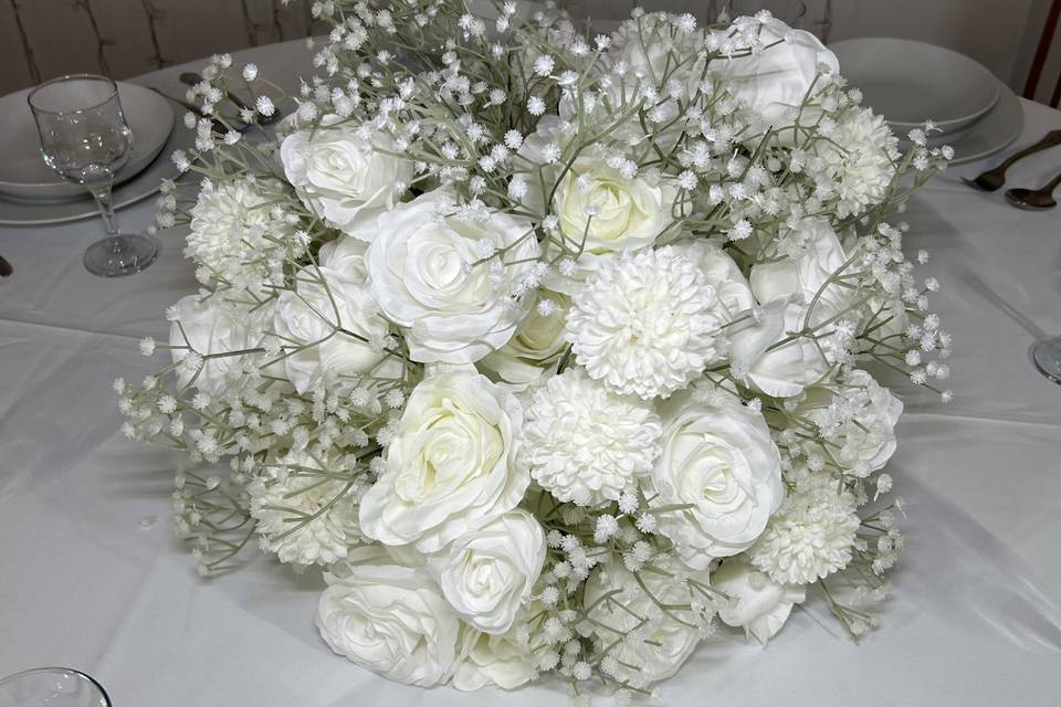 Boule de fleur blanche