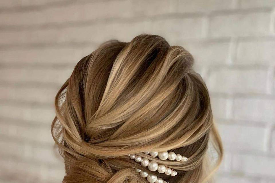 Chignon class