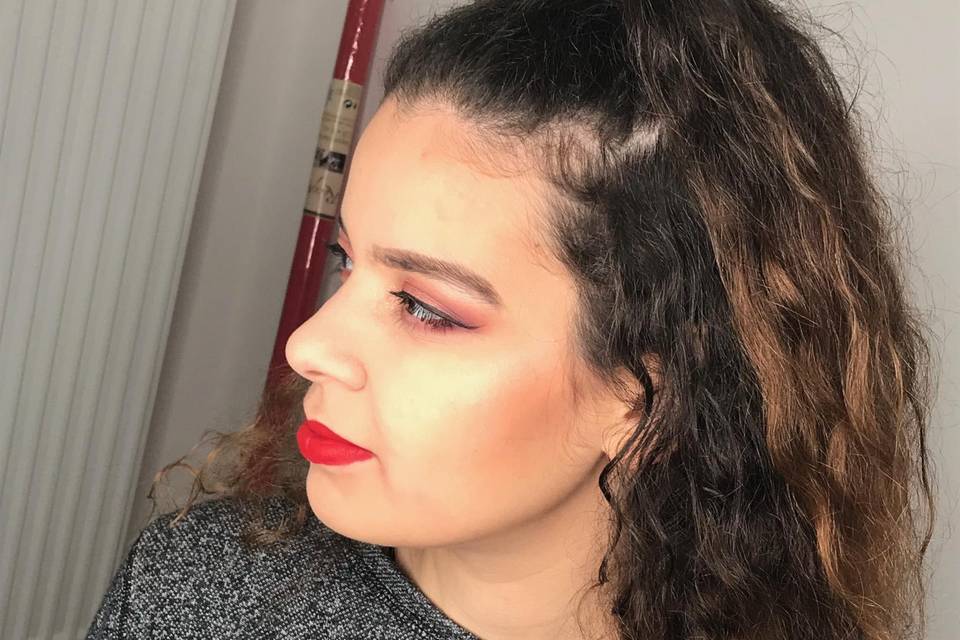 Sarah Makeup Pro