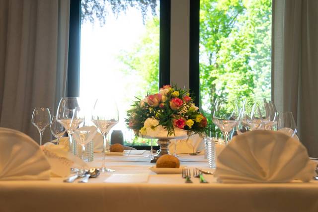 Table Blanc et épuré