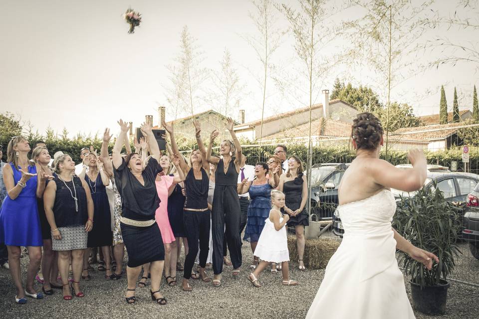 Le lancer de bouquet