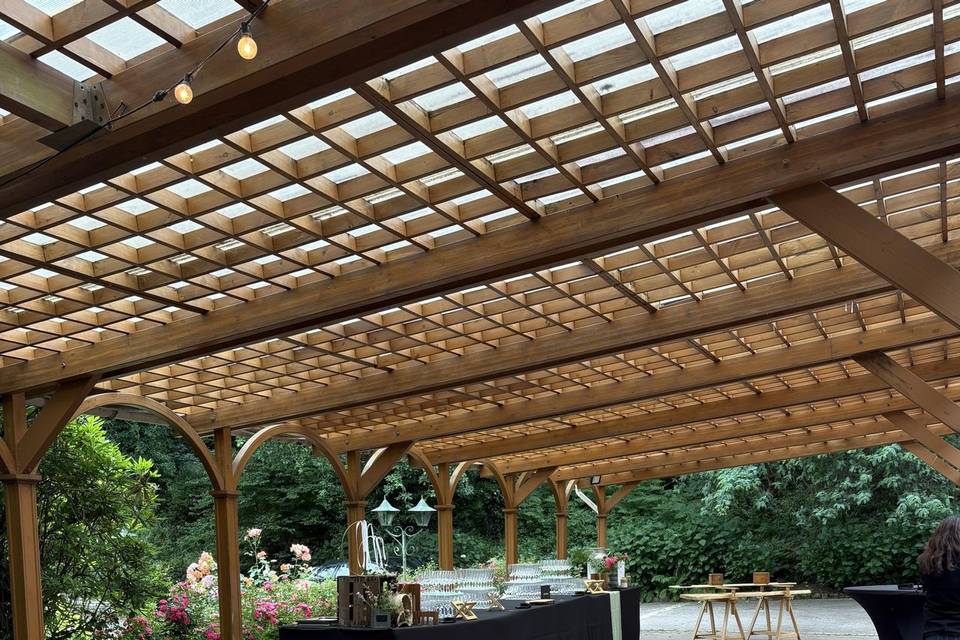 À l’abri sous la pergola