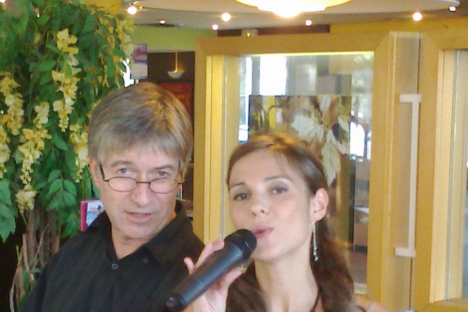 Avec chanteuse