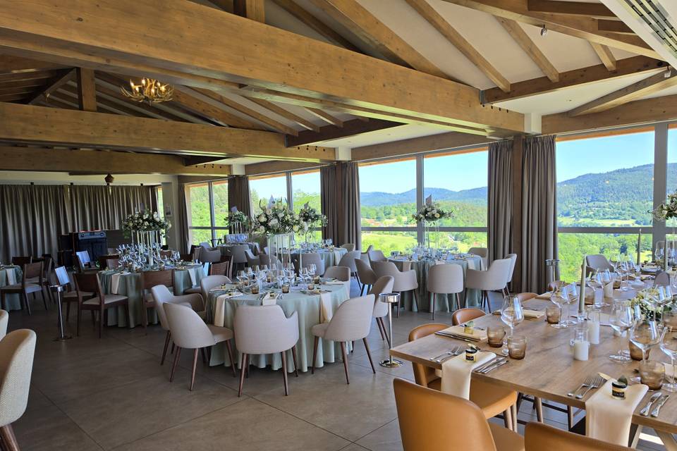 Domaine le H