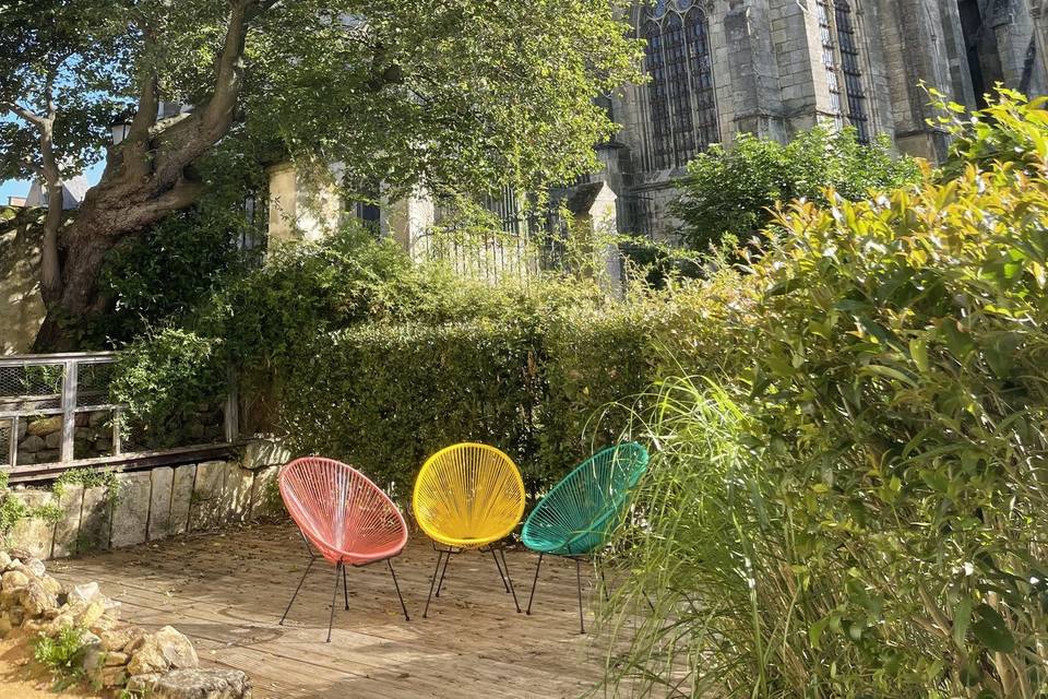 Terrasse avec vue cathédrale