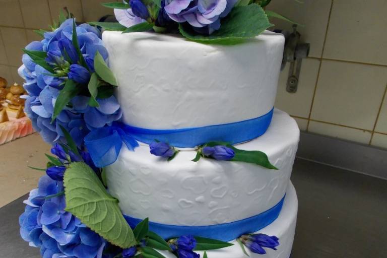 Wedding cake