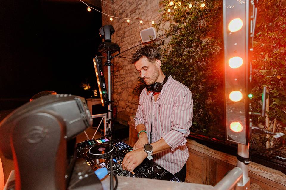 Maxime Leborgne - DJ Mariages & Evénements