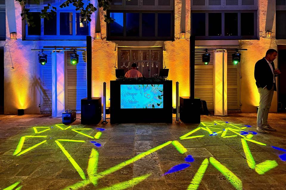 Meuble dj avec tv