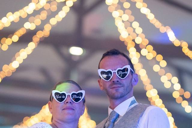 Deux mariés cool