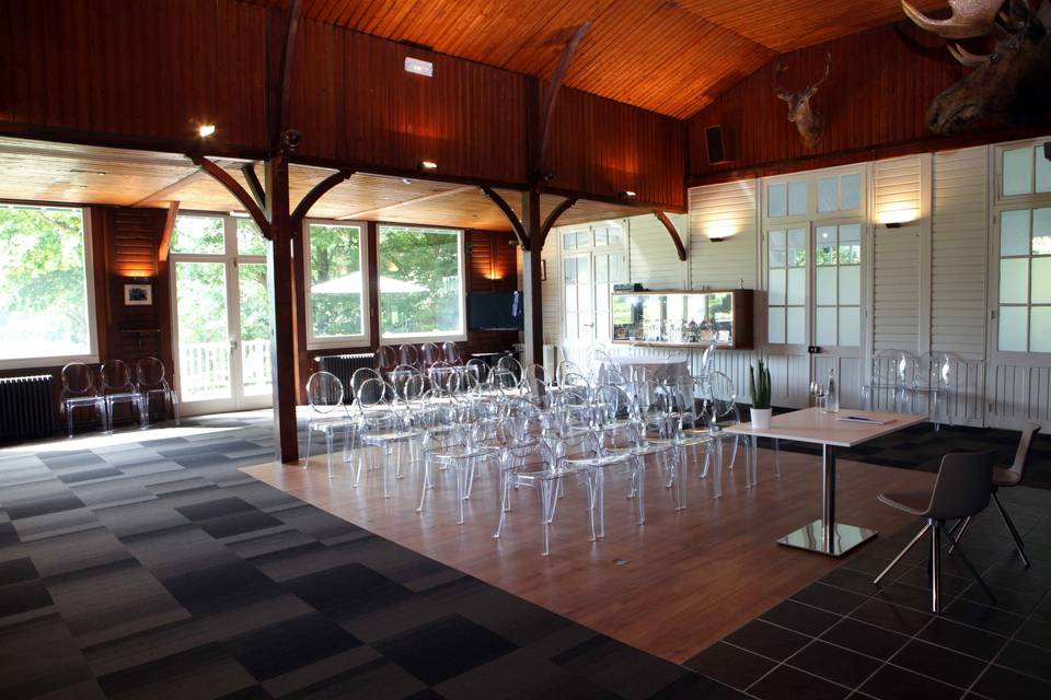 Salle vue sur Golf de Rouen