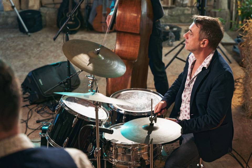 Batteur du trio Blues