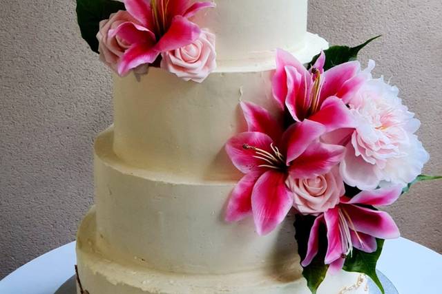 Wedding cake 200 parts