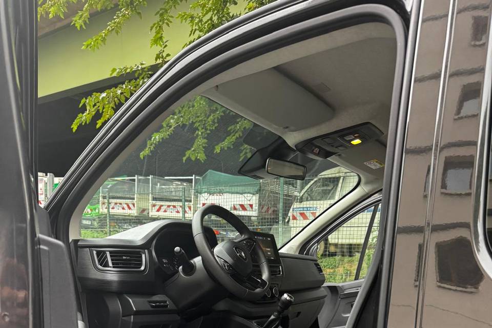 Van Renault intérieur