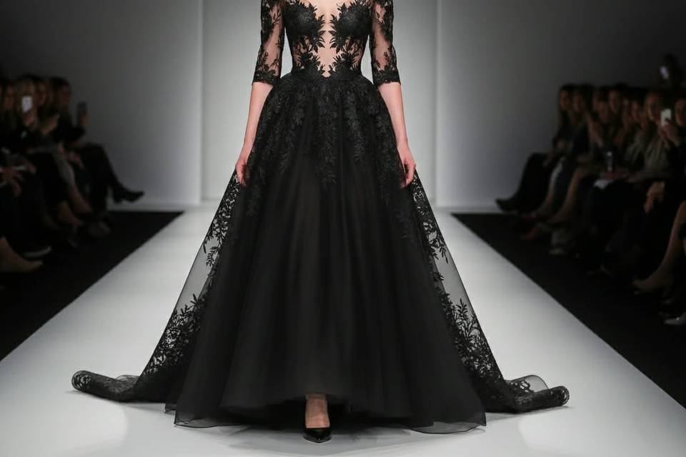 Robe de mariée noire