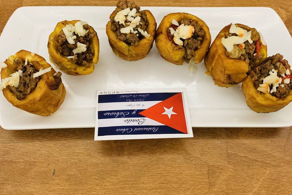 Tostones farcis au bœuf