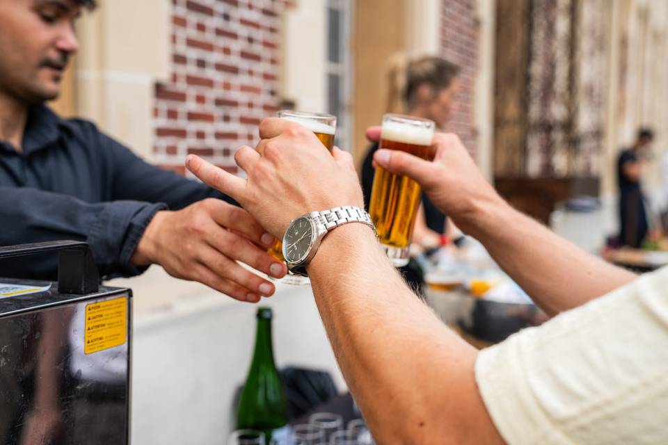 Toast bière bar extérieur