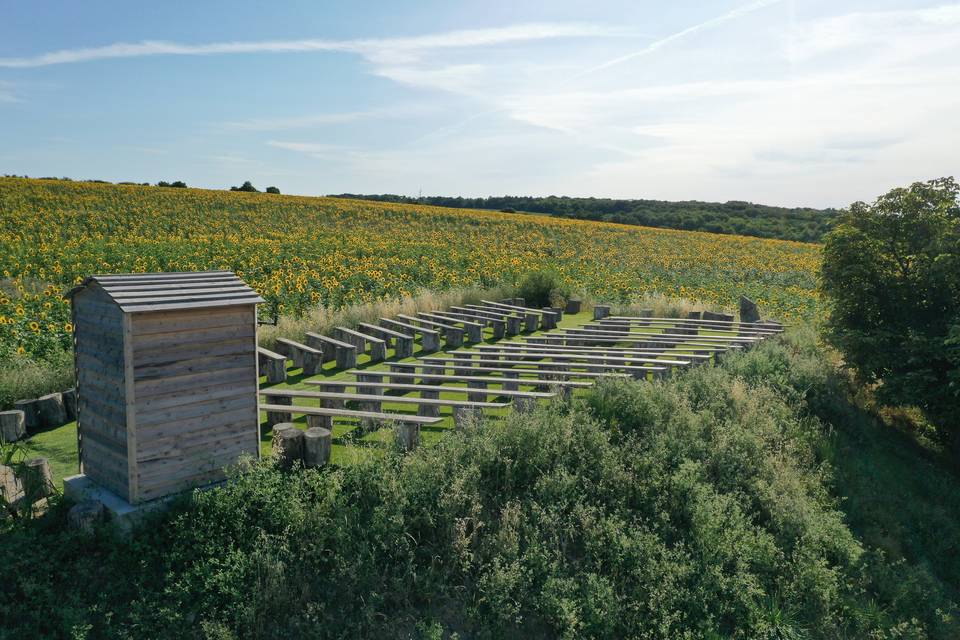 Cérémonie laïque sur la butte