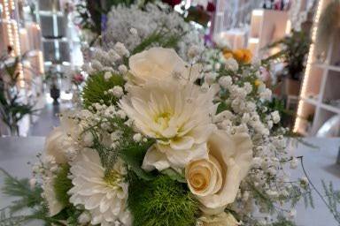 Bouquet de mariée vert/ blanc