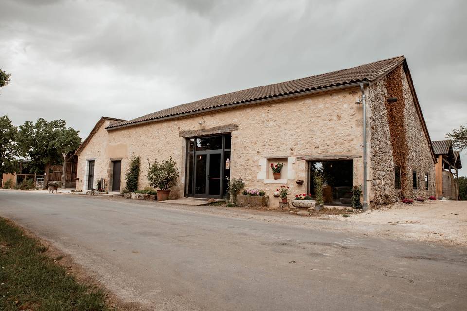 La façade côté route