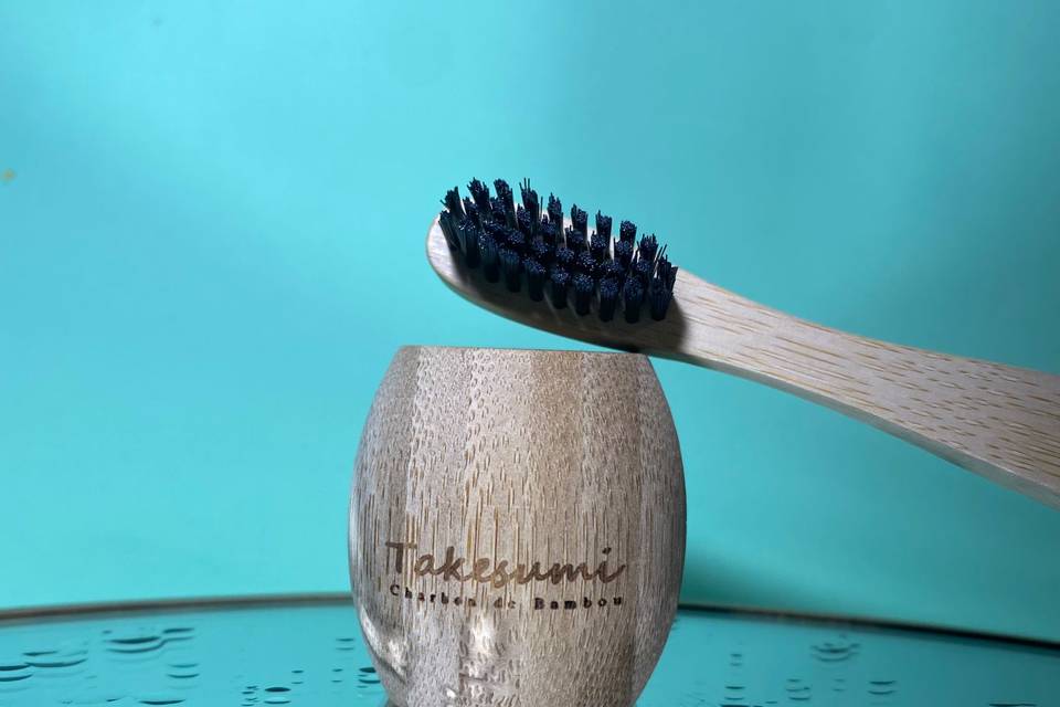 Brosse à dent + porte brosse